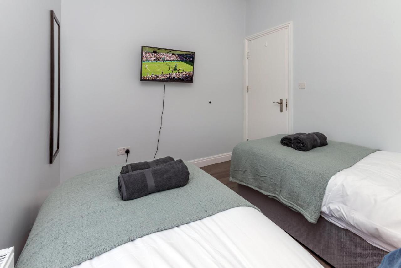Taylor'S Apartment Wimbledon Londres Exterior foto